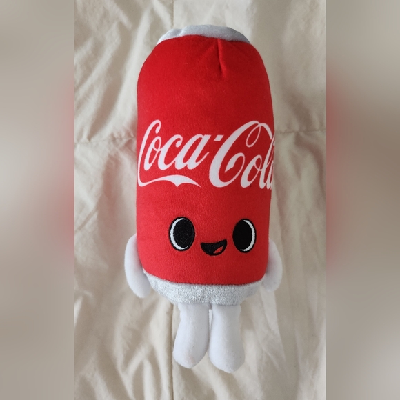 Funko Pop! Coca-Cola Can Plushie - Picture 1 of 5